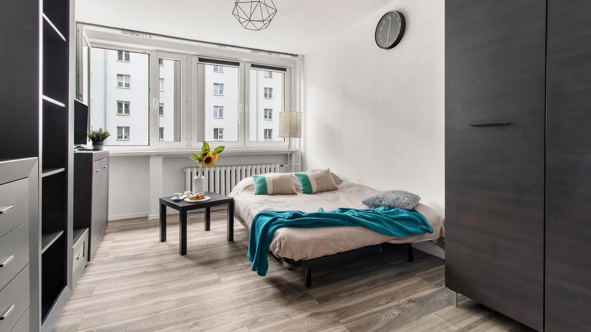 City Centre Studio By Esteum Host Apartment Warsaw